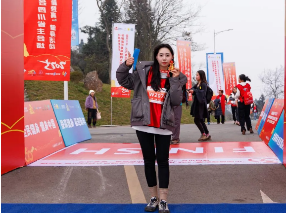 优秀毕业生展播㉗：“职教生的天花板到底有多高？”——杨澜